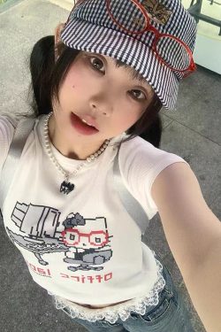 American Retro Parody Hello Kitty Shoulder-Baring Short Sleeve Women's Top - Slim Fit Stylish Summer Shirt 2025