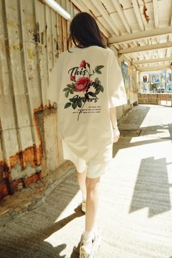 American Retro Rose Couple T-Shirt for Men - Trendy Loose Fit Short Sleeve Top, Y2K Style Fashion for Couples