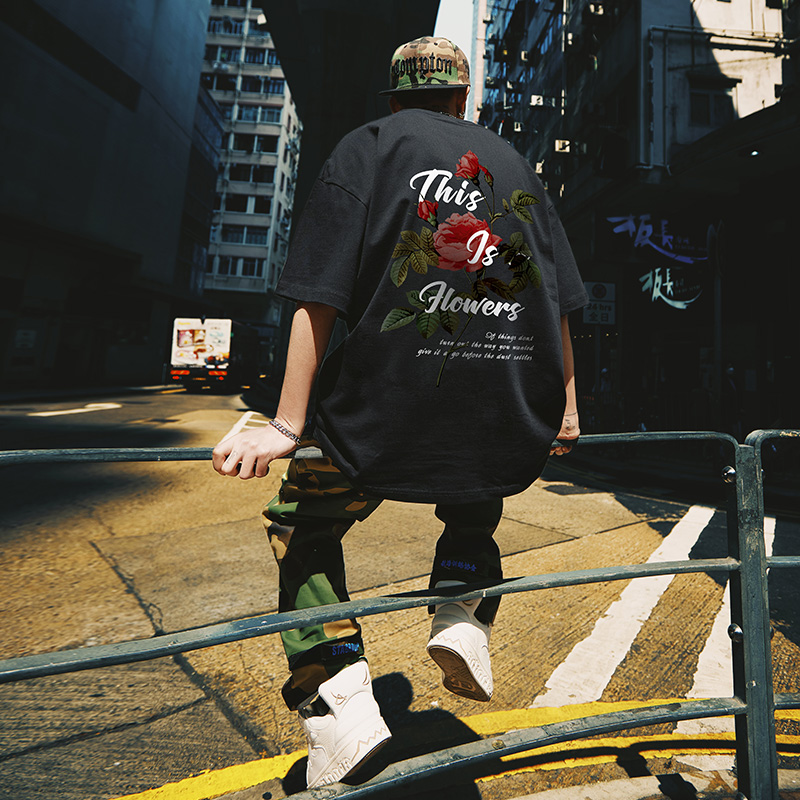 American Retro Rose Couple T-Shirt for Men - Trendy Loose Fit Short Sleeve Top, Y2K Style Fashion for Couples American Retro Rose Couple T-Shirt for Men - Trendy Loose Fit Short Sleeve Top, Y2K Style Fashion for Couples