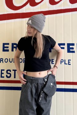 American Retro Short Sleeve Fitted Crop Top for Women - Solid Color Sexy Summer T-Shirt - Trendy Y2K Style