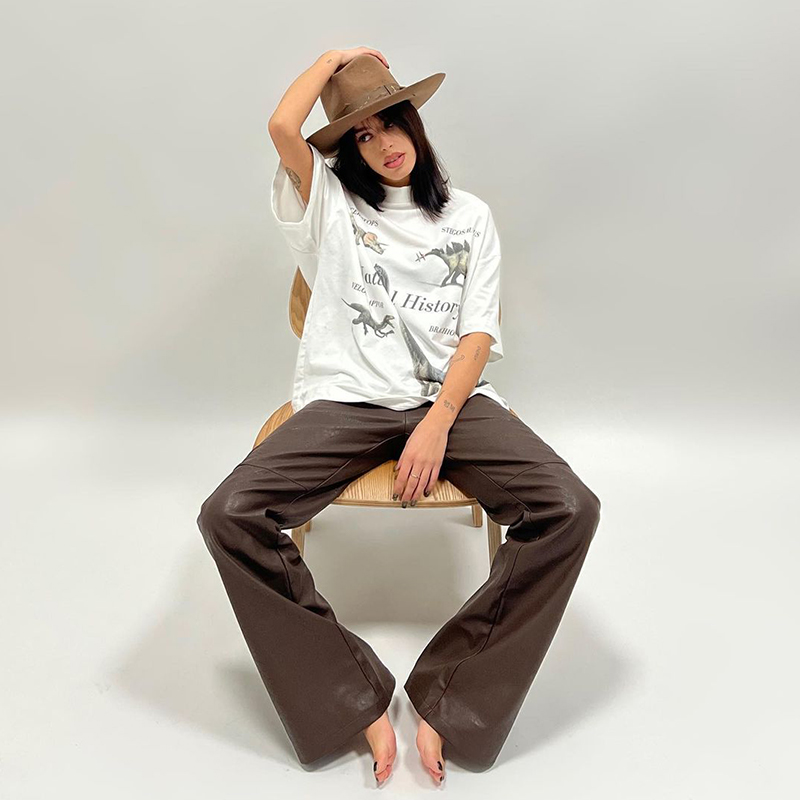 American Retro Vintage White Short Sleeve T-Shirt for Women, Niche Loose Fit Half Sleeve Top, Trendy 90s Style American Retro Vintage White Short Sleeve T-Shirt for Women, Niche Loose Fit Half Sleeve Top, Trendy 90s Style