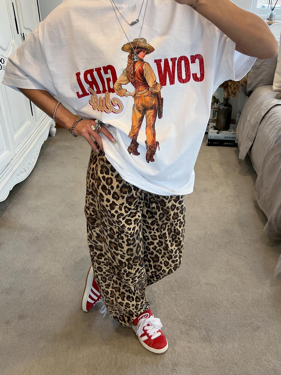 American Retro Western Cowboy Portrait Printed Short-Sleeve T-Shirt - Summer Women's Oversized Trendy Top American Retro Western Cowboy Portrait Printed Short-Sleeve T-Shirt - Summer Women's Oversized Trendy Top