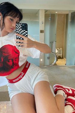 American Retro White Oversized T-Shirt for Women - Summer Short Sleeve Loose Fit Top