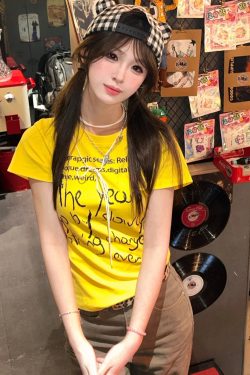 American Retro Yellow Letter Print Cropped Short-Sleeve T-Shirt for Women, Summer Slim Fit, Spicy Girl Style