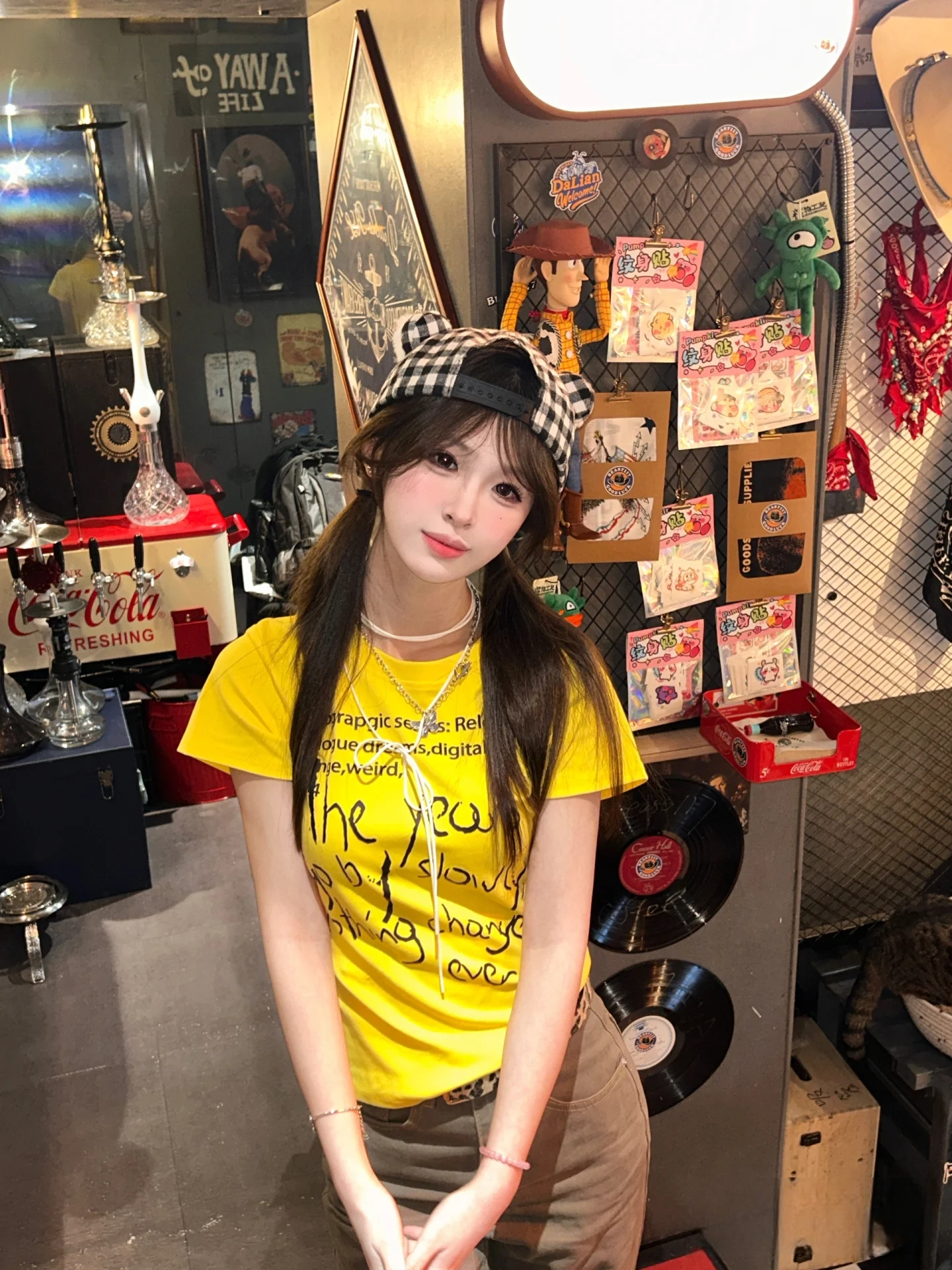 American Retro Yellow Letter Print Cropped Short-Sleeve T-Shirt for Women, Summer Slim Fit, Spicy Girl Style American Retro Yellow Letter Print Cropped Short-Sleeve T-Shirt for Women, Summer Slim Fit, Spicy Girl Style