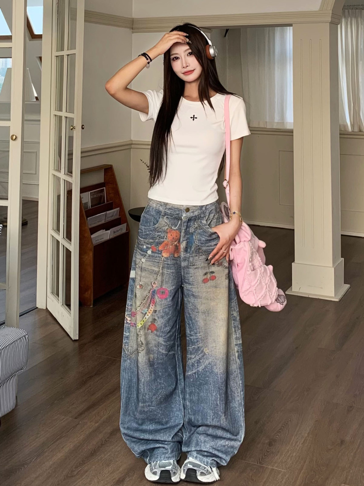 American Style Hot Girl Cross Embroidery Short Sleeve T-Shirt for Women - Slim Fit Summer Essential American Style Hot Girl Cross Embroidery Short Sleeve T-Shirt for Women - Slim Fit Summer Essential