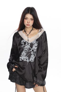 American-Style Lace Spliced V-Neck Long Sleeve T-Shirt for Women - Summer Loose Satin Top with Sun Protection Cover-Up