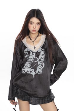 American-Style Lace Spliced V-Neck Long Sleeve T-Shirt for Women - Summer Loose Satin Top with Sun Protection Cover-Up