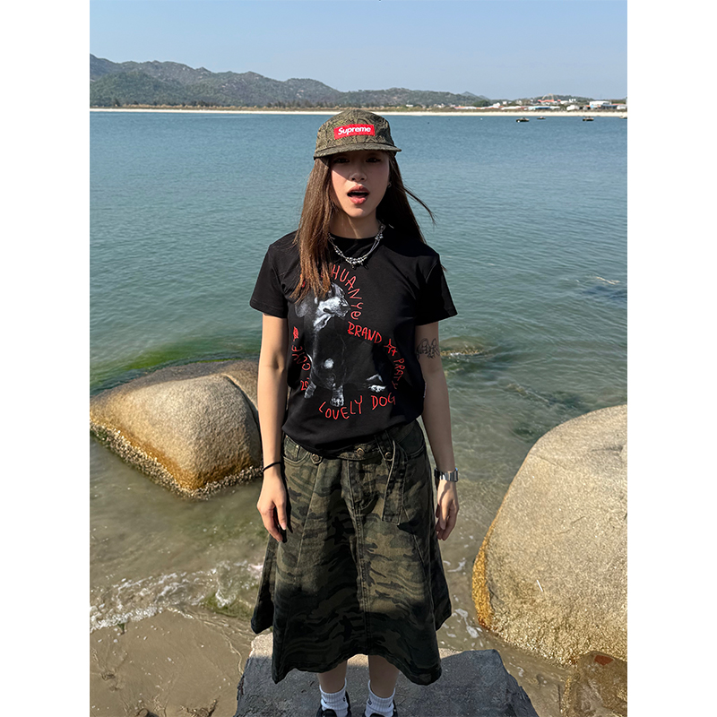 American-style Sausage Dog Print Short Sleeve T-shirt for Women, Casual Summer Slim Fit Top, Slightly Loose, Y2K Style American-style Sausage Dog Print Short Sleeve T-shirt for Women, Casual Summer Slim Fit Top, Slightly Loose, Y2K Style