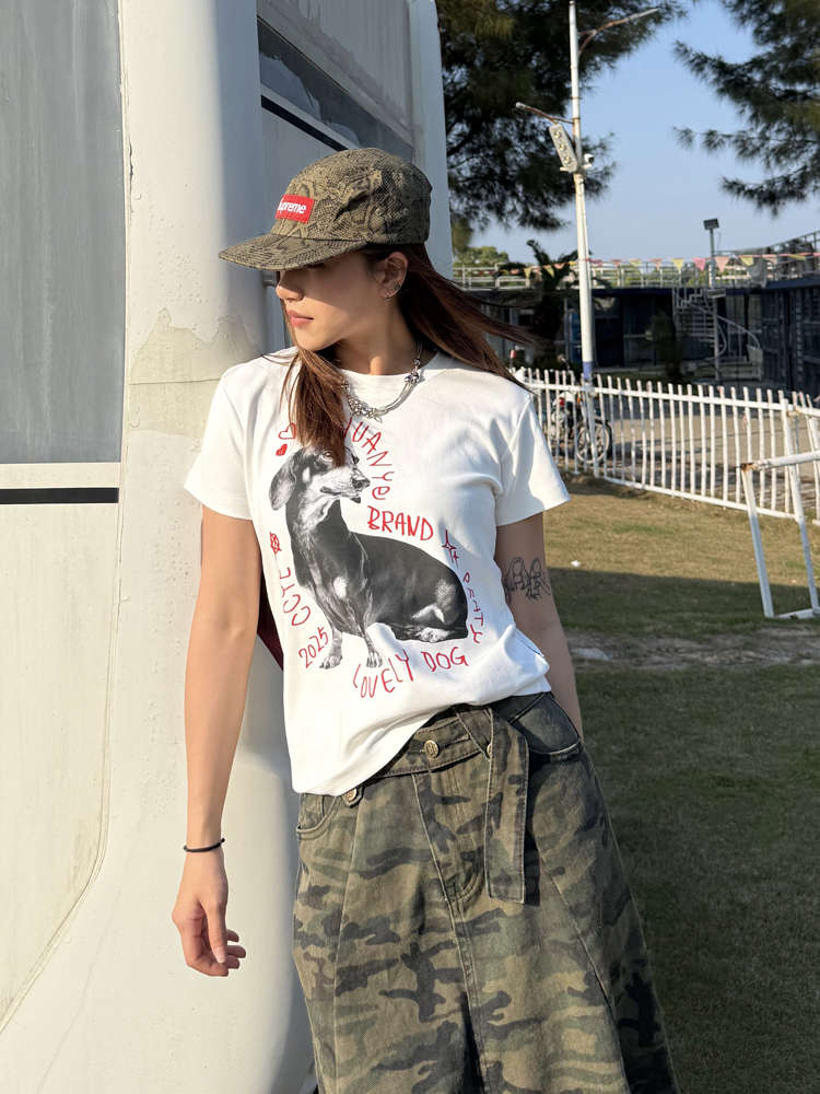 American-style Sausage Dog Print Short Sleeve T-shirt for Women, Casual Summer Slim Fit Top, Slightly Loose, Y2K Style American-style Sausage Dog Print Short Sleeve T-shirt for Women, Casual Summer Slim Fit Top, Slightly Loose, Y2K Style