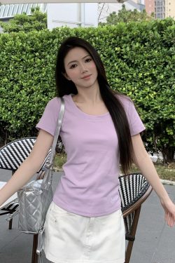 American Style Short Sleeve T-Shirt for Women - Pure Desire Slim Fit Round Neck Top - Versatile Spring Summer 2025 Fashion