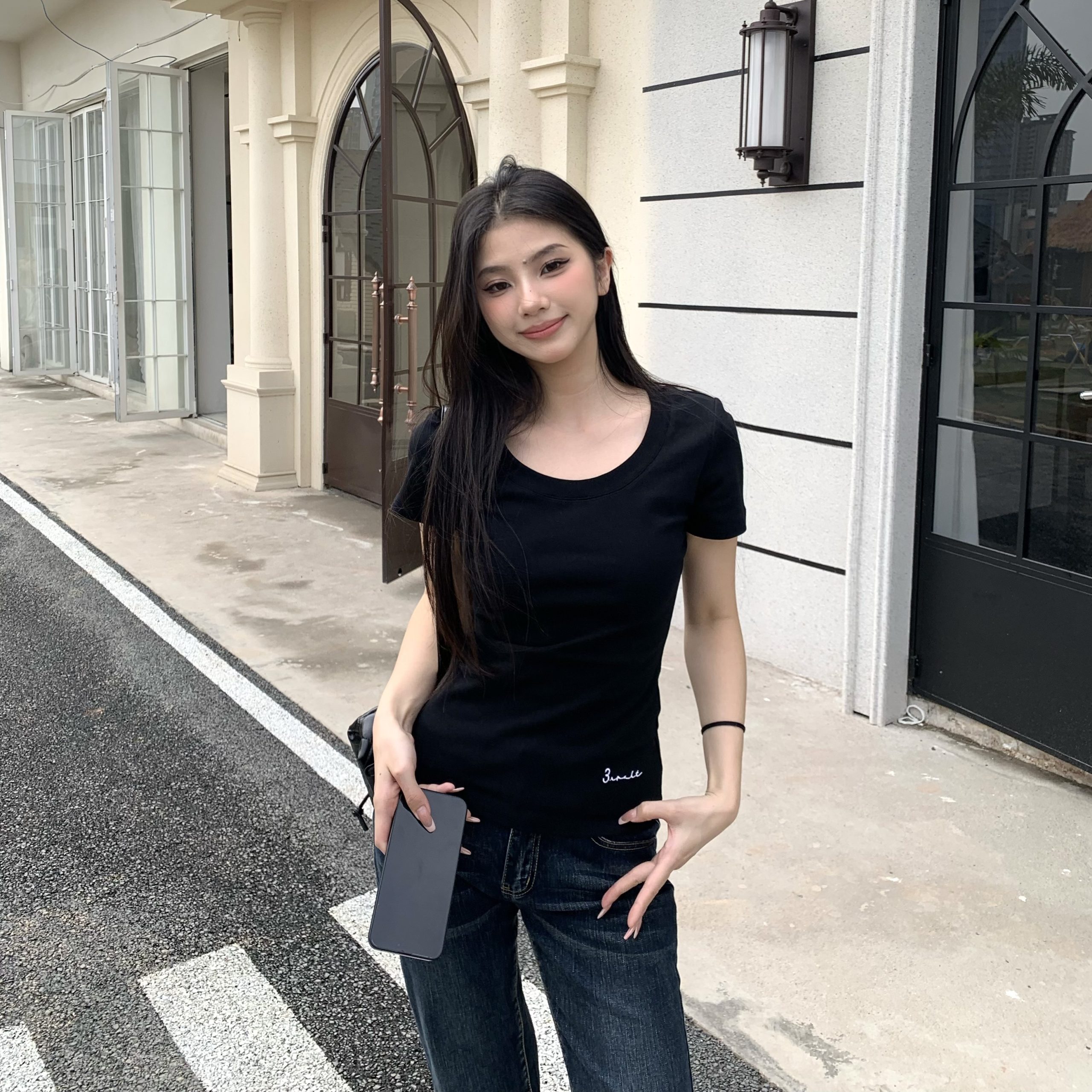 American Style Short Sleeve T-Shirt for Women - Pure Desire Slim Fit Round Neck Top - Versatile Spring Summer 2025 Fashion American Style Short Sleeve T-Shirt for Women - Pure Desire Slim Fit Round Neck Top - Versatile Spring Summer 2025 Fashion