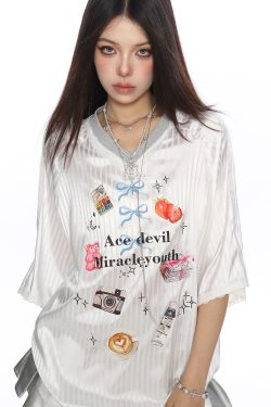 American V-Neck Lace-Trim Short Sleeve T-Shirt for Women - Summer Jersey Blokette Sports Top in Casual 90s Style