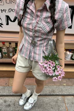 American Vintage College Style Women's Plaid Shoulder-Button Slim Fit Polo Shirt - Y2K Inspired Fashion Top