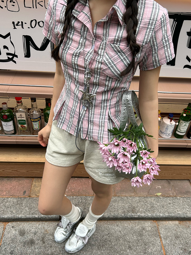 American Vintage College Style Women's Plaid Shoulder-Button Slim Fit Polo Shirt - Y2K Inspired Fashion Top American Vintage College Style Women's Plaid Shoulder-Button Slim Fit Polo Shirt - Y2K Inspired Fashion Top