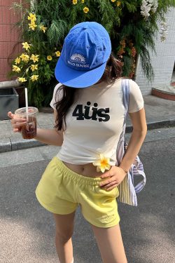 American Vintage Fun Letter Print Slimming Short T-Shirt for Women - Trendy 90s Style Shoulder-Fitting Top