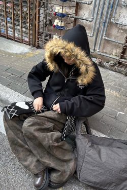 American Vintage Fur Collar Fleece Lined Hooded Sweatshirt for Couples - Retro 90s Style Jacket