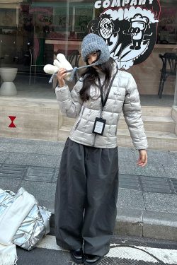 American Vintage Lightweight Duck Down Jacket with Stand Collar and Letter Embroidery - Retro Style Outerwear for 90s Fashion