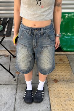 American Vintage Washed Denim Shorts for Men & Women - Retro Straight Cut Loose Five-Point Half Pants