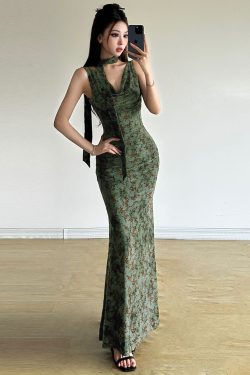 Ancient Charm Green Pine Fish Tail Long Dress for Women - Flowing Collar, Body-Hugging Chinese Style, Elegant Fashion