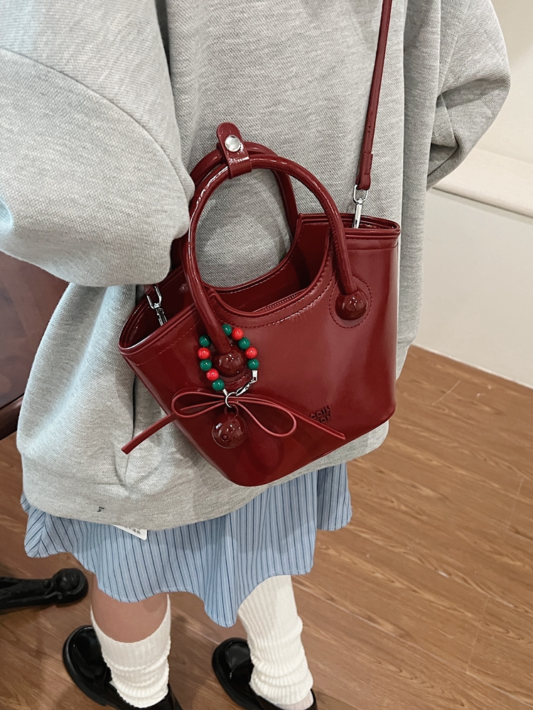 Ankara Red Diagonal Crossbody Tote Water Bucket Bag - Bridesmaid Gift, Wedding Bag for Women, 2025 New Style Ankara Red Diagonal Crossbody Tote Water Bucket Bag - Bridesmaid Gift, Wedding Bag for Women, 2025 New Style