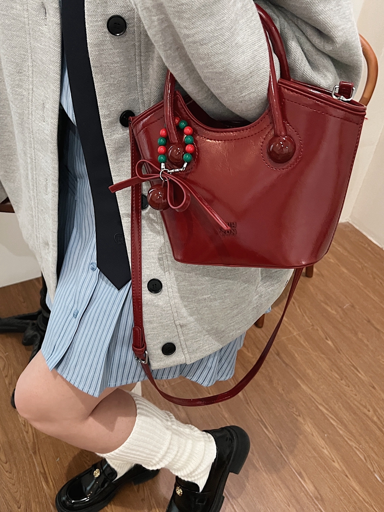 Ankara Red Diagonal Crossbody Tote Water Bucket Bag - Bridesmaid Gift, Wedding Bag for Women, 2025 New Style Ankara Red Diagonal Crossbody Tote Water Bucket Bag - Bridesmaid Gift, Wedding Bag for Women, 2025 New Style