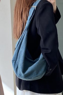 Artistic Retro Dumpling Bag for Women - Minimalist Large Capacity Shoulder Crossbody Bag - 2025 Niche Design