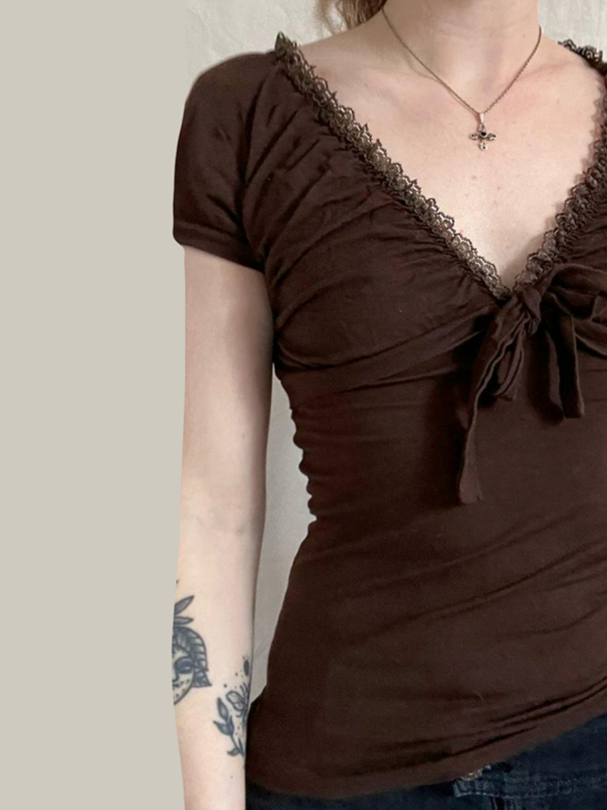 Artistic Vintage Brown Lace Trim Bow Top Women's Summer Retro V-Neck Slim T-Shirt - 90s Inspired Fashion Artistic Vintage Brown Lace Trim Bow Top Women's Summer Retro V-Neck Slim T-Shirt - 90s Inspired Fashion