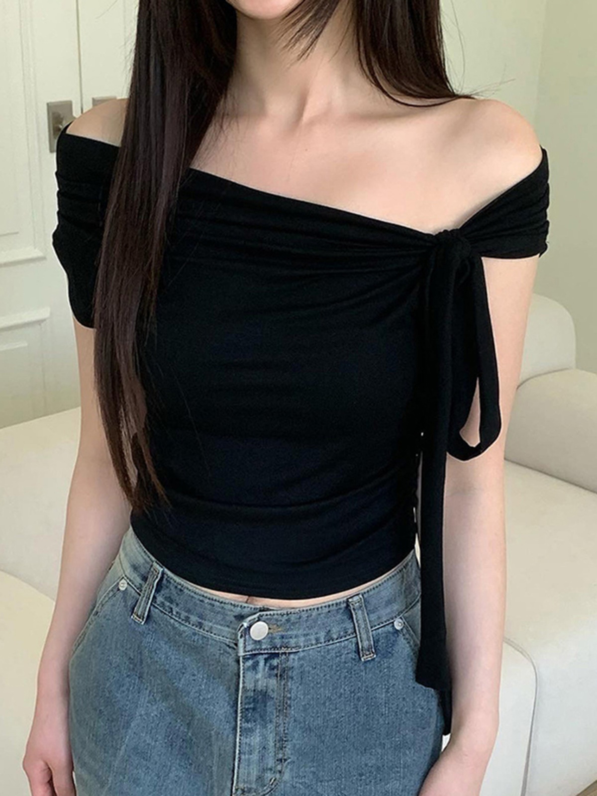 Asymmetrical Off-Shoulder Ruffled Top for Women - One-Shoulder Slimming Solid Color T-Shirt - Trendy 90s Style Fashion Asymmetrical Off-Shoulder Ruffled Top for Women - One-Shoulder Slimming Solid Color T-Shirt - Trendy 90s Style Fashion