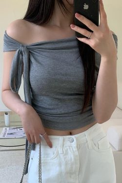 Asymmetrical Off-Shoulder Ruffled Top for Women - One-Shoulder Slimming Solid Color T-Shirt - Trendy 90s Style Fashion