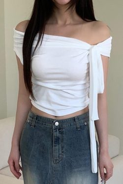 Asymmetrical Off-Shoulder Ruffled Top for Women - One-Shoulder Slimming Solid Color T-Shirt - Trendy 90s Style Fashion