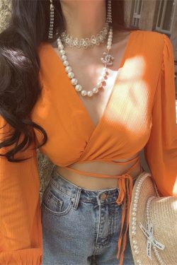 Autumn Ultra-Slim Sexy V-Neck Tied Lantern Sleeve Vacation Shirt for Women - Trendy 2024 DIY Style