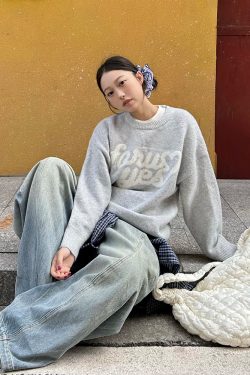 Autumn Winter Casual Heart Print Knitted Sweater - Loose Fit Round Neck Pullover, National Trendy Style for Cozy Days