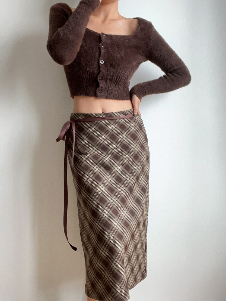 Autumn Winter Retro Plaid High Waist Brown Checkered Midi Skirt with Bow Tie - Cute Long Skirt for Y2K and Vintage Style Autumn Winter Retro Plaid High Waist Brown Checkered Midi Skirt with Bow Tie - Cute Long Skirt for Y2K and Vintage Style