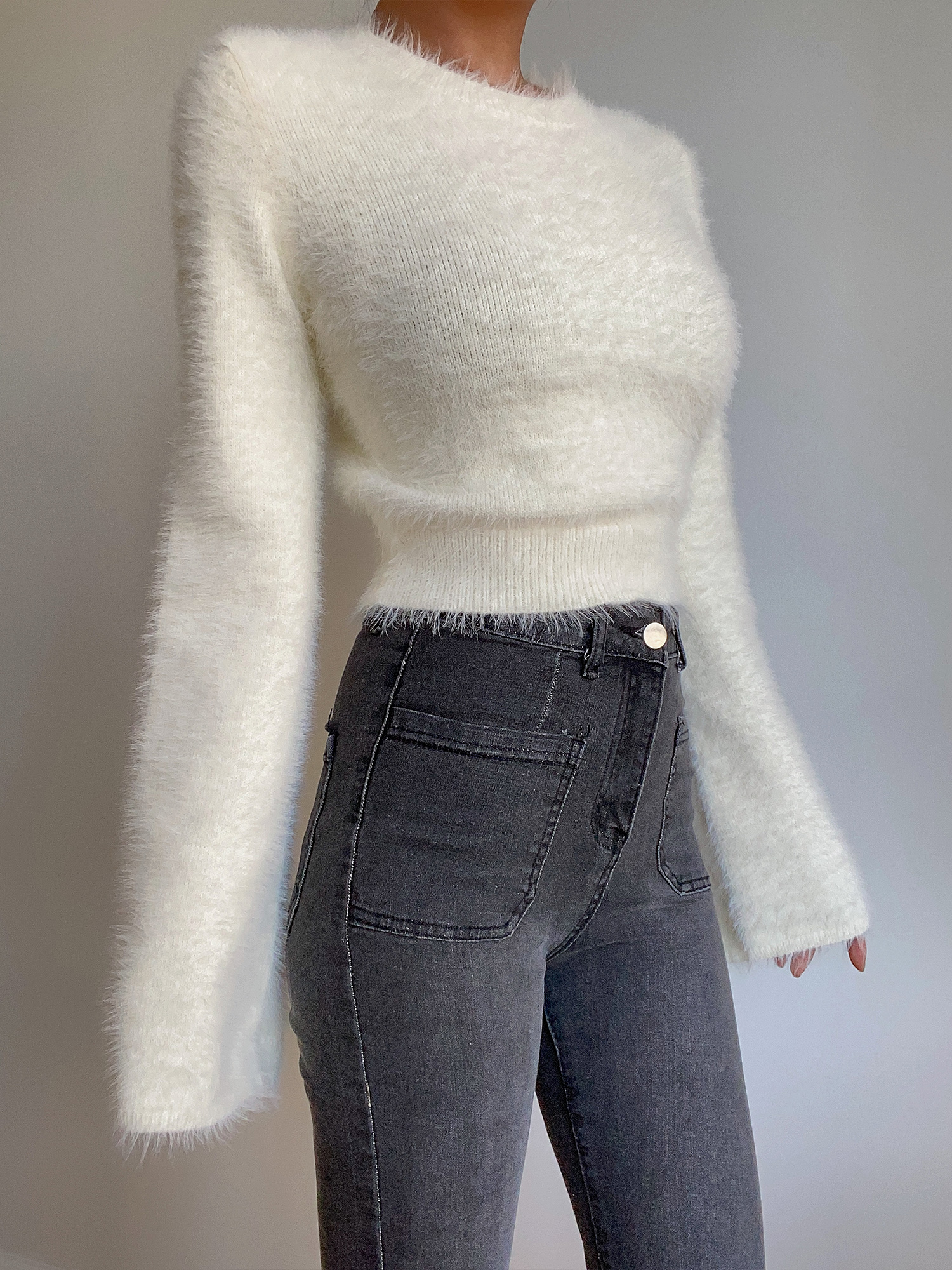 Autumn Winter Retro Round Neck Fluffy Knit Top with Short Flare Sleeves - Solid Color High Waist Pullover for Cozy Style Autumn Winter Retro Round Neck Fluffy Knit Top with Short Flare Sleeves - Solid Color High Waist Pullover for Cozy Style