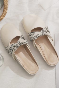 Backless Sheepskin Slippers for Women - Open-Toe Summer Footwear in Lazy French Style for Spring and Outdoor Wear