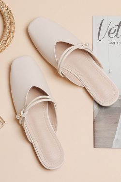 Backless Sheepskin Summer Slippers for Women - Flat Outdoor Loafers with Round Toe Design - Trendy Casual Footwear