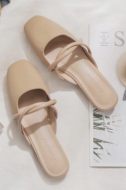 Backless Sheepskin Summer Slippers for Women - Flat Outdoor Loafers with Round Toe Design - Trendy Casual Footwear