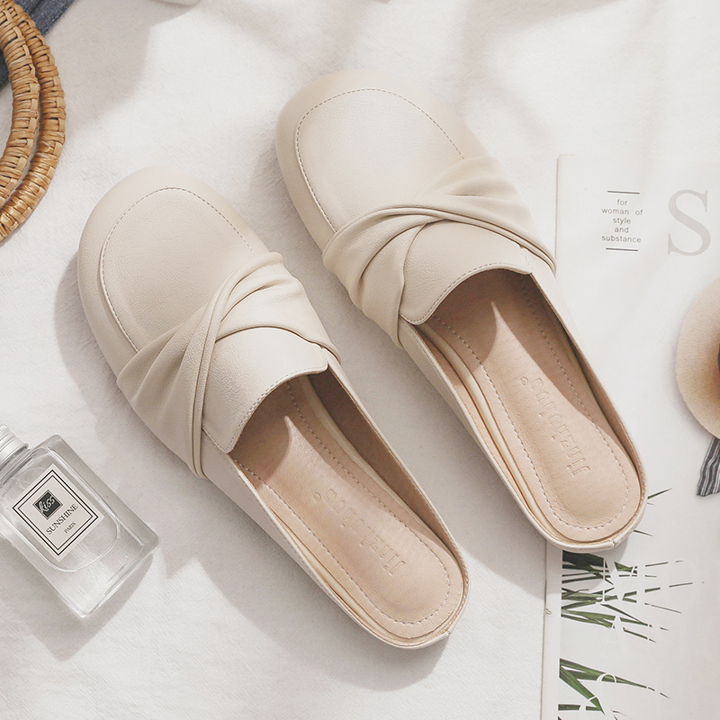 Backless Sheepskin Summer Slippers for Women - Flat Outdoor Loafers with Round Toe Design - Trendy Casual Footwear Backless Sheepskin Summer Slippers for Women - Flat Outdoor Loafers with Round Toe Design - Trendy Casual Footwear