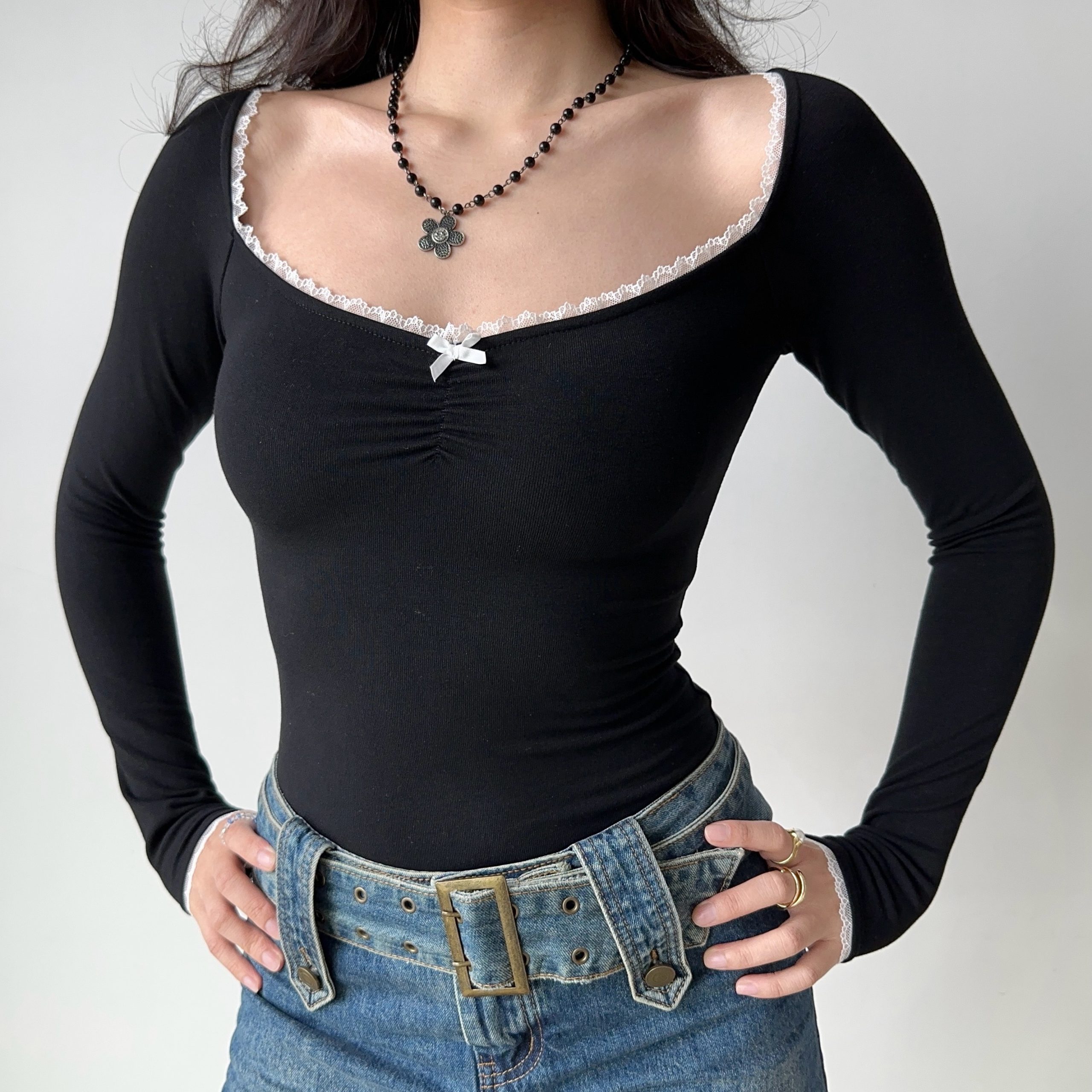 Ballet-Inspired Long Sleeve T-Shirt for Women with Lace Edges and Bow Detail - Chic Slim Fit Top for Spicy Y2K Style Ballet-Inspired Long Sleeve T-Shirt for Women with Lace Edges and Bow Detail - Chic Slim Fit Top for Spicy Y2K Style
