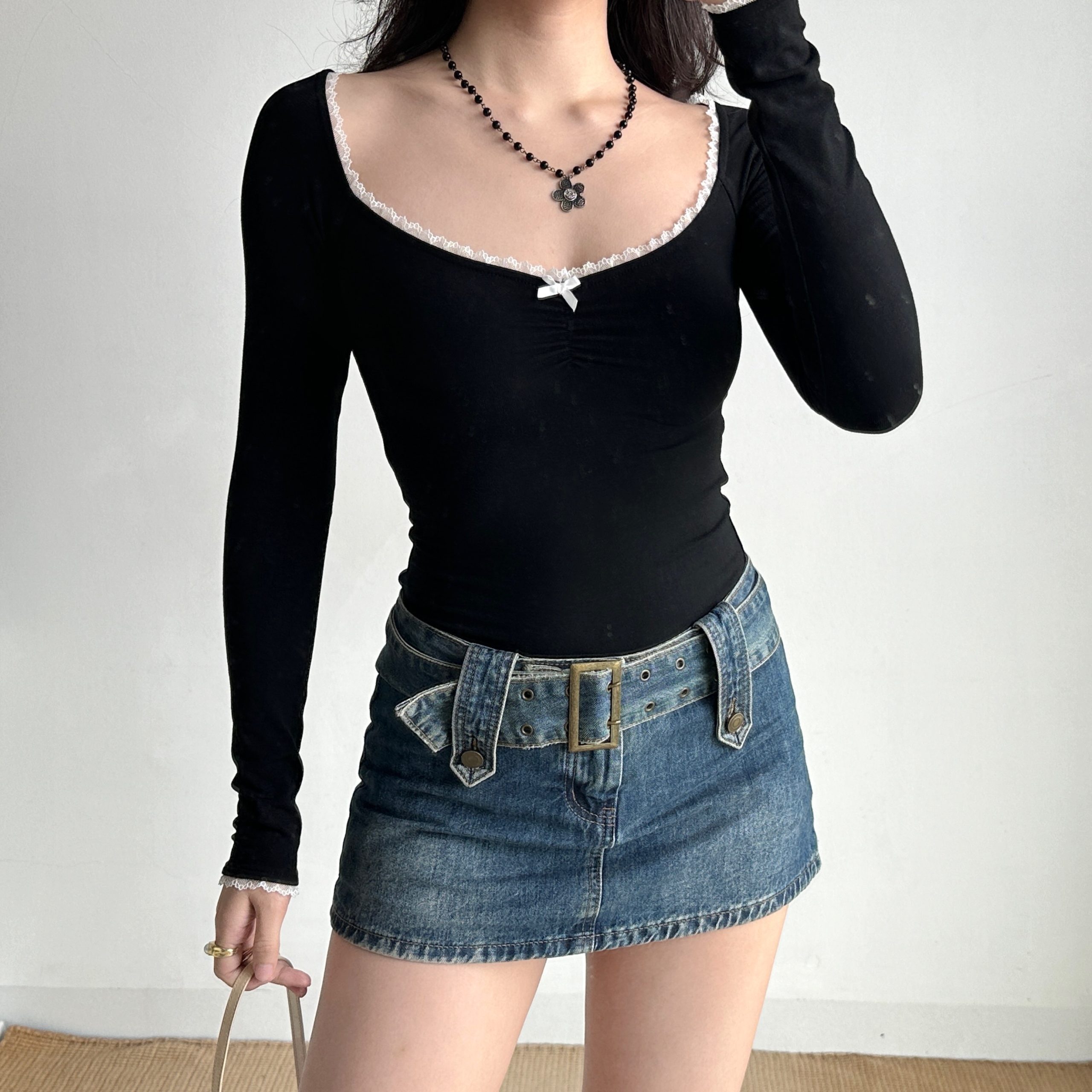 Ballet-Inspired Long Sleeve T-Shirt for Women with Lace Edges and Bow Detail - Chic Slim Fit Top for Spicy Y2K Style Ballet-Inspired Long Sleeve T-Shirt for Women with Lace Edges and Bow Detail - Chic Slim Fit Top for Spicy Y2K Style