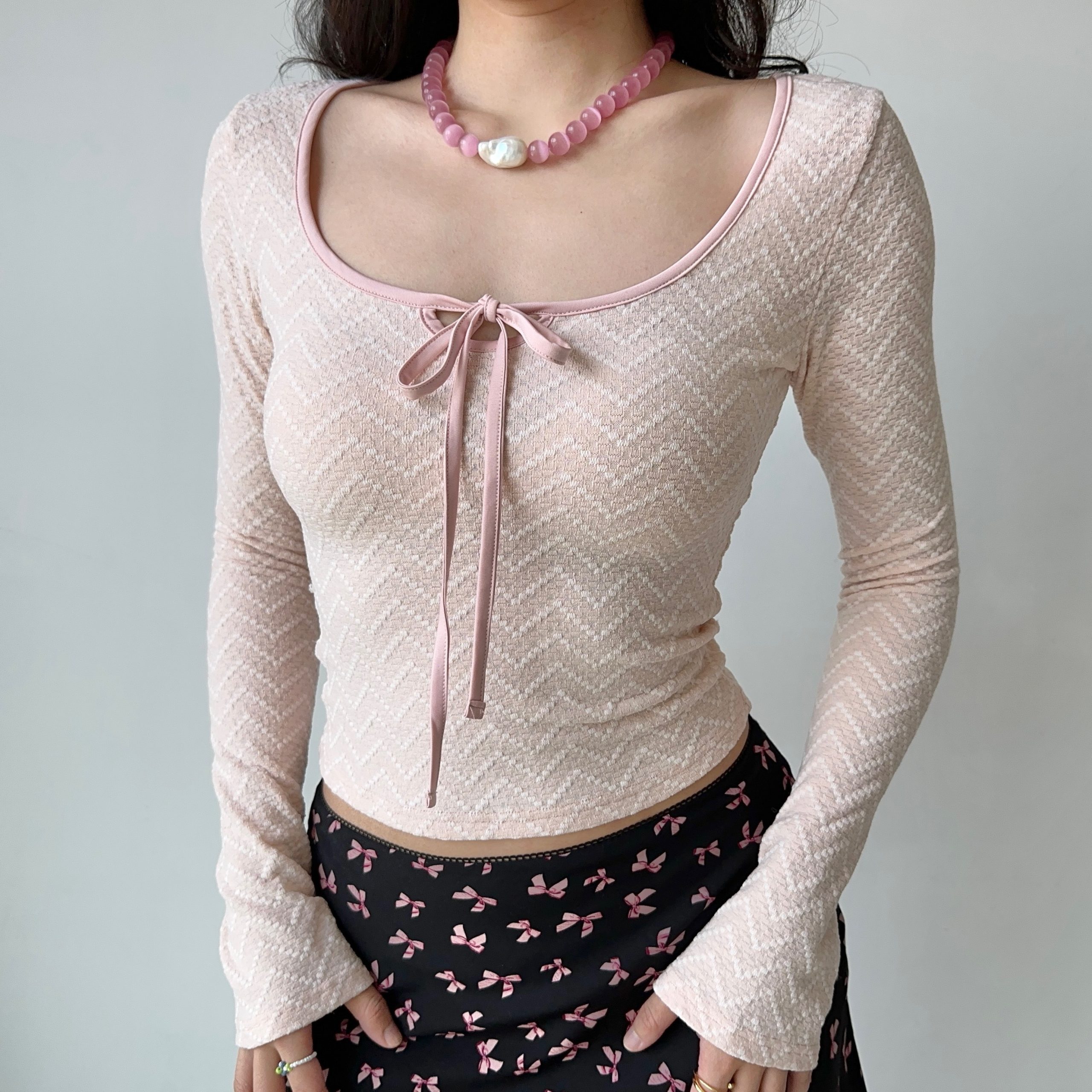 Ballet Style Bow U-Neck Long Sleeve T-Shirt for Women - Slim Fit Short Top, Perfect for Y2K and Casual Chic Looks Ballet Style Bow U-Neck Long Sleeve T-Shirt for Women - Slim Fit Short Top, Perfect for Y2K and Casual Chic Looks