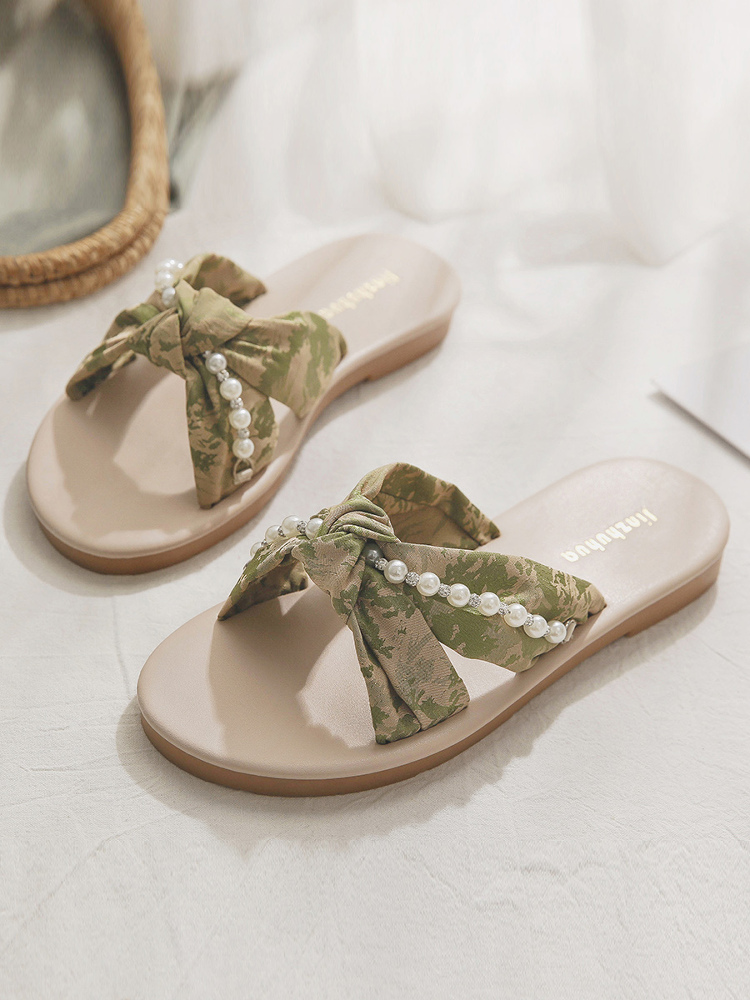 Beautiful Sheepskin Flat Sandals for Women - Summer French Style Beach Shoes, Perfect with Skirts - New Model 2025 Beautiful Sheepskin Flat Sandals for Women - Summer French Style Beach Shoes, Perfect with Skirts - New Model 2025