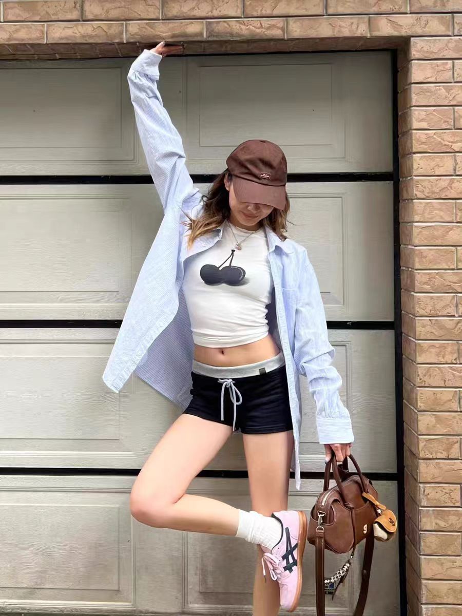 Black Cherry Print Fitted Round Neck Short Sleeve T-Shirt for Women - Cute Y2K Style Cherry Design Black Cherry Print Fitted Round Neck Short Sleeve T-Shirt for Women - Cute Y2K Style Cherry Design