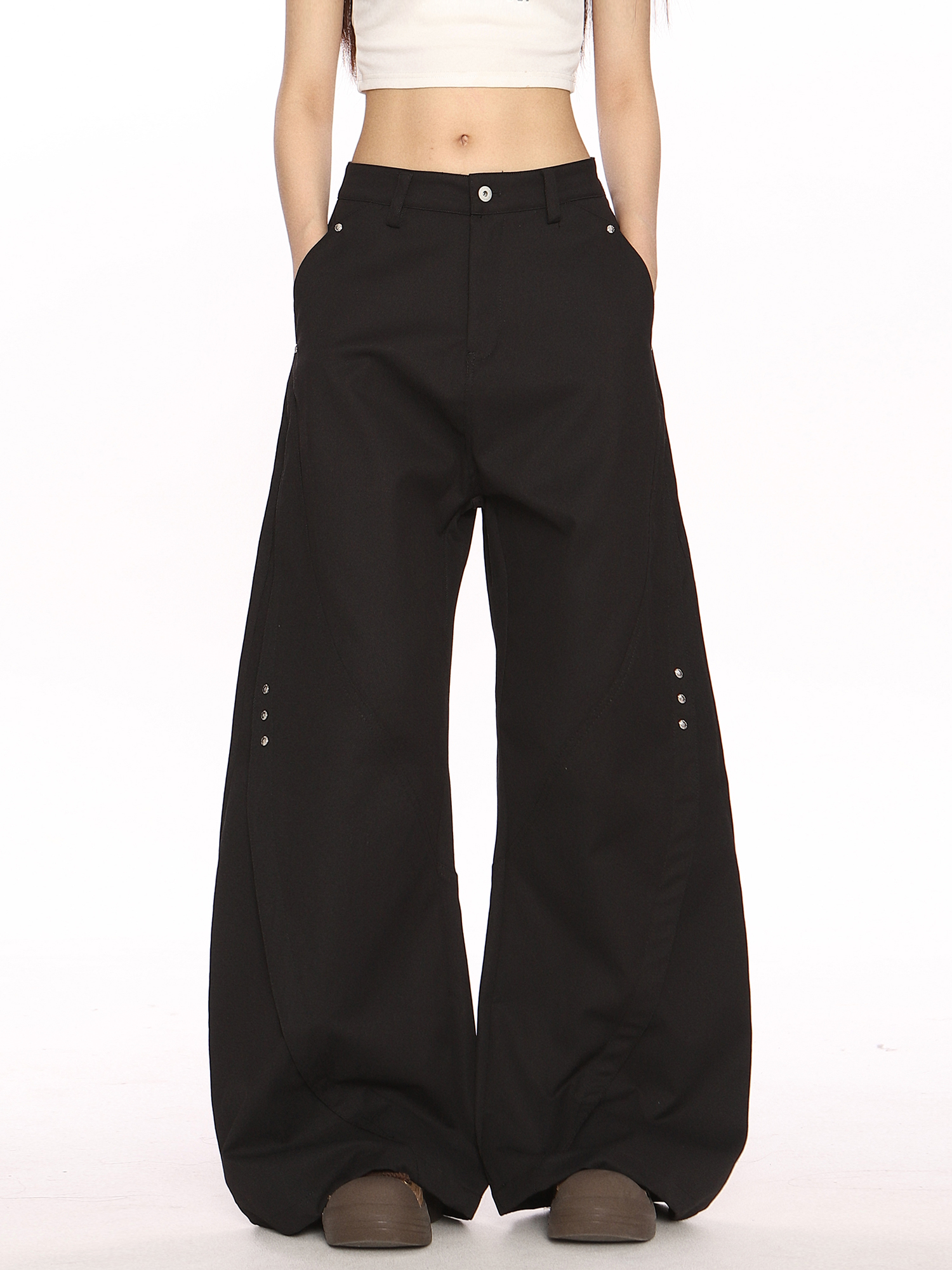 Black Deconstructed Curved Blade Wide-Leg Pants - Trendy High-End Casual Trousers for Women, Floor-Length Niche Design Fashion Black Deconstructed Curved Blade Wide-Leg Pants - Trendy High-End Casual Trousers for Women, Floor-Length Niche Design Fashion