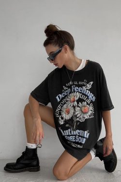 Black Oversized Short Sleeve T-Shirt for Women - American Retro Summer Trendy Top for Spicy Girls