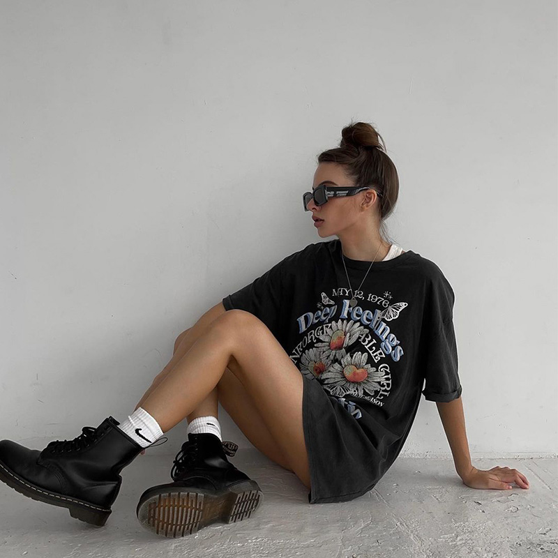 Black Oversized Short Sleeve T-Shirt for Women - American Retro Summer Trendy Top for Spicy Girls Black Oversized Short Sleeve T-Shirt for Women - American Retro Summer Trendy Top for Spicy Girls