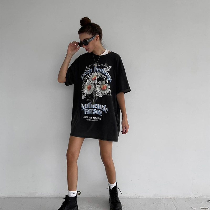 Black Oversized Short Sleeve T-Shirt for Women - American Retro Summer Trendy Top for Spicy Girls Black Oversized Short Sleeve T-Shirt for Women - American Retro Summer Trendy Top for Spicy Girls