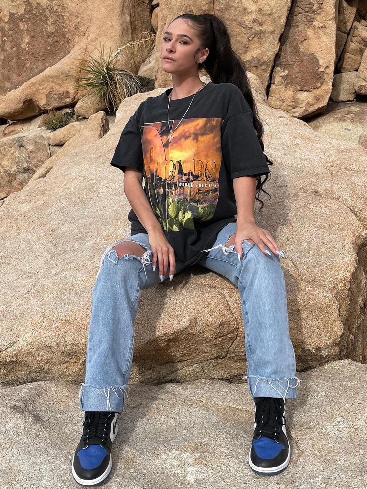 Black Oversized Short-Sleeve T-Shirt for Women - Vintage American Retro Style, Summer High Street Trendy Top Black Oversized Short-Sleeve T-Shirt for Women - Vintage American Retro Style, Summer High Street Trendy Top