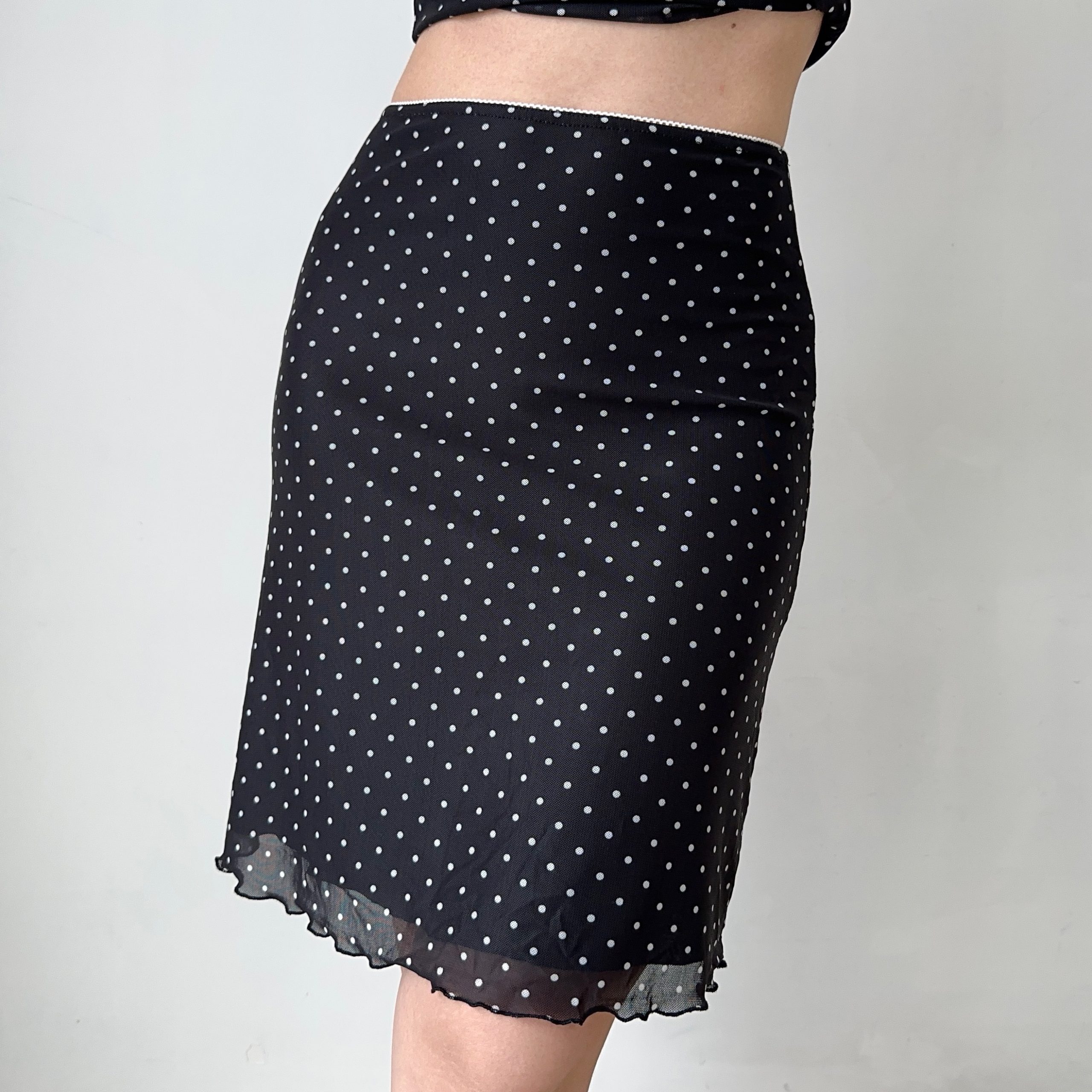 Black Polka Dot Mesh Cardigan and High-Waisted Skirt Set for Women - European American Style, Chic Layering Outfit Black Polka Dot Mesh Cardigan and High-Waisted Skirt Set for Women - European American Style, Chic Layering Outfit